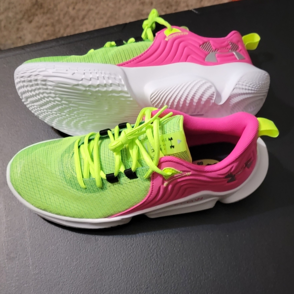 Under Armour flows.